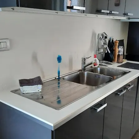 Casa Da Cristina Short