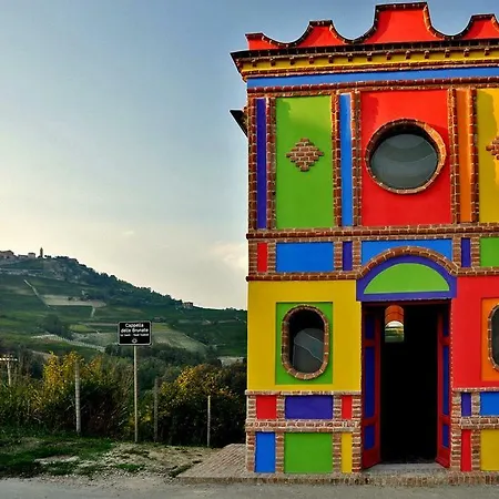 Casa Da Cristina Short * La Morra
