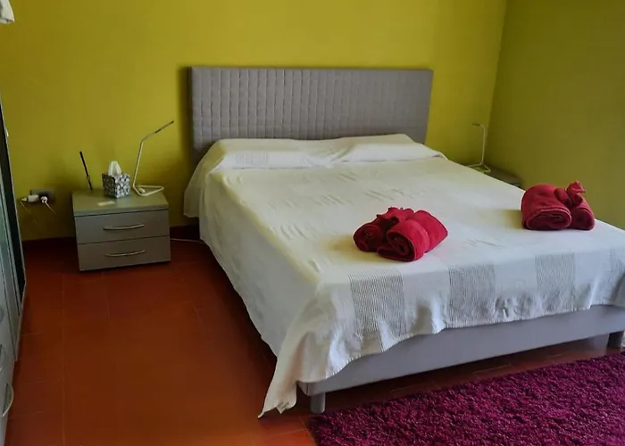 Casa Da Cristina Short * La Morra