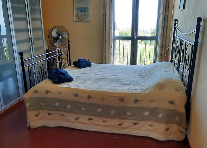 Casa Da Cristina Short La Morra